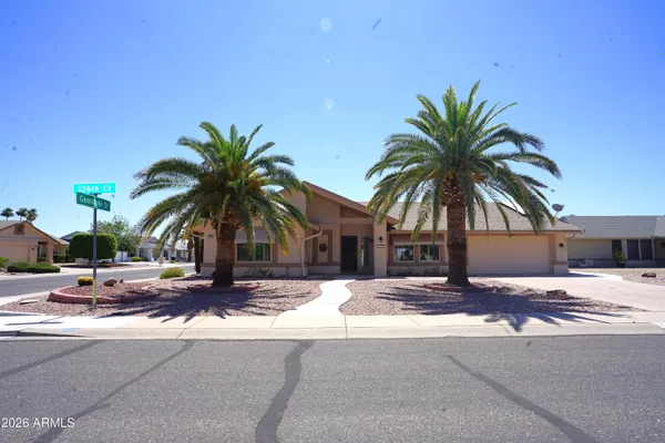 Property Slideshow image 2 of 34 | 17819 n 136th ct, Sun City West, AZ, 85375