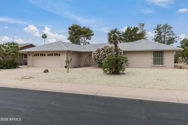 Property Slideshow image 3 of 33 | 18802 n palo verde dr, Sun City, AZ, 85373