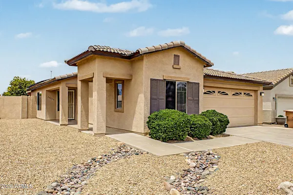 Property Slideshow image 2 of 27 | 20266 n 104th ave, Peoria, AZ, 85382