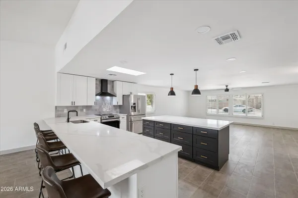 Property Slideshow image 3 of 23 | 4446 e coconino st, Phoenix, AZ, 85044
