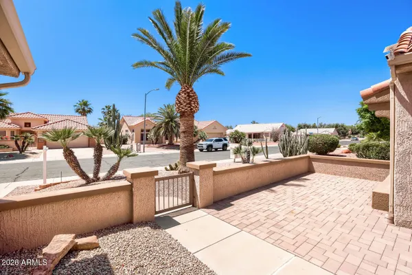 Property Slideshow image 3 of 31 | 15186 w las brizas ln, Sun City West, AZ, 85375