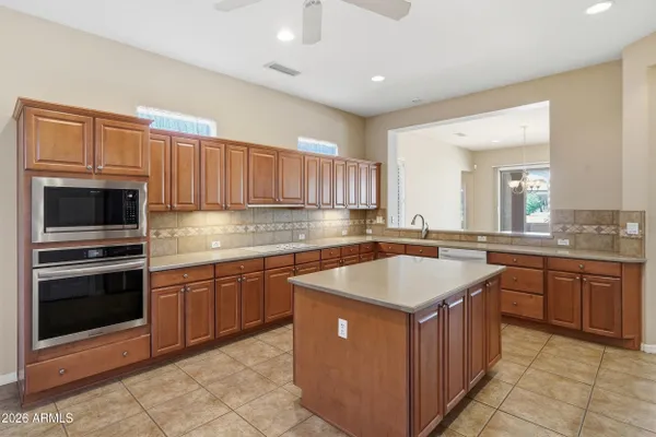 Property Slideshow image 2 of 47 | 17182 w gable end ln, Surprise, AZ, 85387