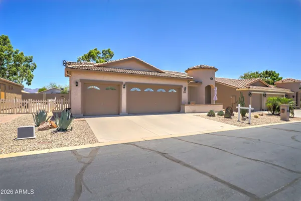 Property Slideshow image 3 of 56 | 2101 s meridian rd 164, Apache Junction, AZ, 85120