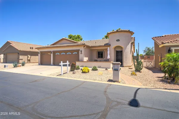 Property Slideshow image 2 of 56 | 2101 s meridian rd 164, Apache Junction, AZ, 85120