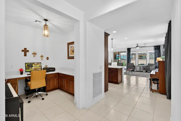 Property Slideshow image 3 of 51 | 292 e las puertas ln, Queen Creek, AZ, 85140