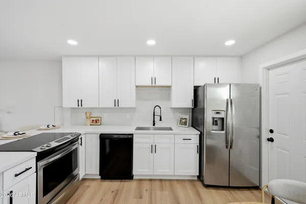 Property Slideshow image 2 of 27 | 5502 e colby st, Mesa, AZ, 85205