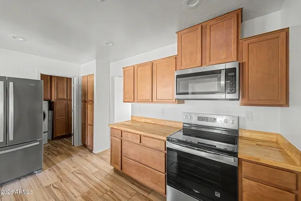 Property Slideshow image 2 of 21 | 13606 n 110th ave 15b, Sun City, AZ, 85351