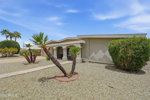 Property Slideshow image 3 of 42 | 10822 w mimosa dr, Sun City, AZ, 85373