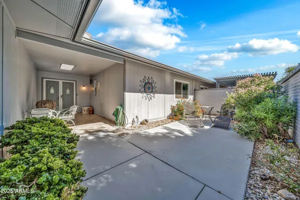 Property Slideshow image 3 of 45 | 13014 w desert glen dr, Sun City West, AZ, 85375