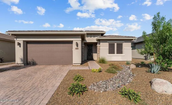 Property Slideshow image 3 of 61 | 4255 blacksmith way, Wickenburg, AZ, 85390