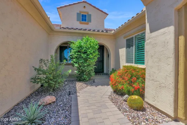 Property Slideshow image 3 of 76 | 5951 w cactus wren way, Florence, AZ, 85132