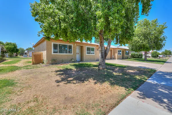 Property Slideshow image 2 of 31 | 10200 n 95th dr a, Peoria, AZ, 85345