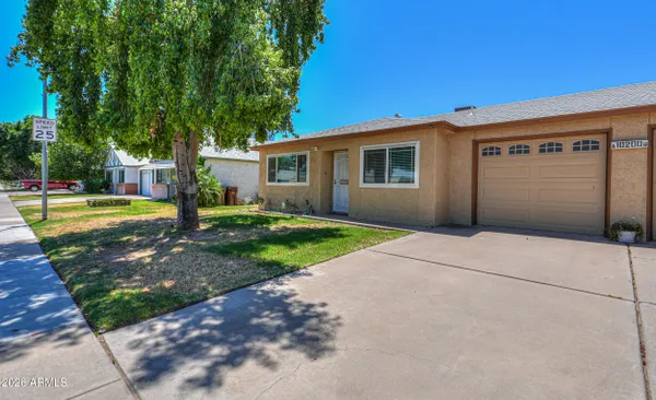 Property Slideshow image 3 of 31 | 10200 n 95th dr a, Peoria, AZ, 85345