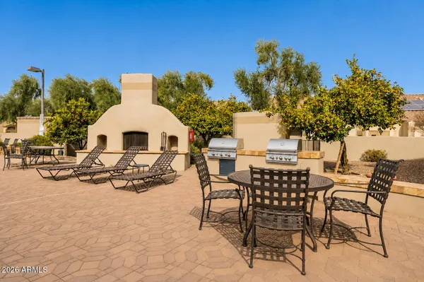 Property Slideshow image 3 of 32 | 1574 e sage dr, Casa Grande, AZ, 85122