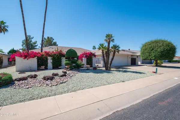 Property Slideshow image 2 of 16 | 13229 w beechwood dr, Sun City West, AZ, 85375