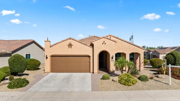 Property Slideshow image 3 of 41 | 27414 w tonopah dr, Buckeye, AZ, 85396