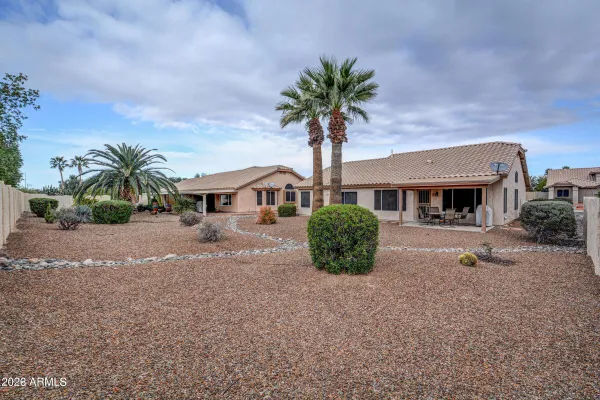 Property Slideshow image 3 of 10 | 18846 n 89th ln, Peoria, AZ, 85382