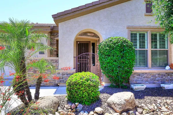 Property Slideshow image 3 of 59 | 4543 e donato dr, Gilbert, AZ, 85298
