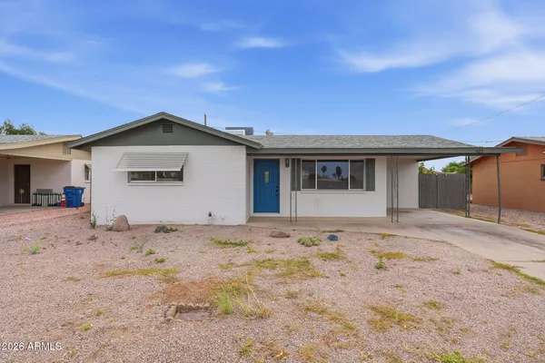 Property Slideshow image 3 of 41 | 1427 s delaware dr, Apache Junction, AZ, 85120