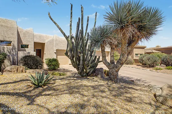 Property Slideshow image 3 of 53 | 27909 n quail spring rd, Rio Verde, AZ, 85263