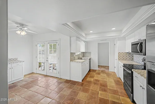 Property Slideshow image 2 of 46 | 10609 w tropicana cir, Sun City, AZ, 85351