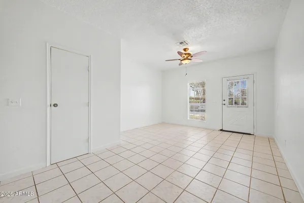 Property Slideshow image 3 of 16 | 3406 w julie dr 3, Phoenix, AZ, 85027