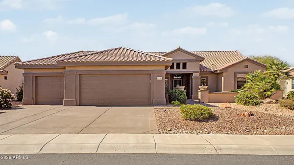 Property Slideshow image 3 of 36 | 15764 w spring tree way, Surprise, AZ, 85374