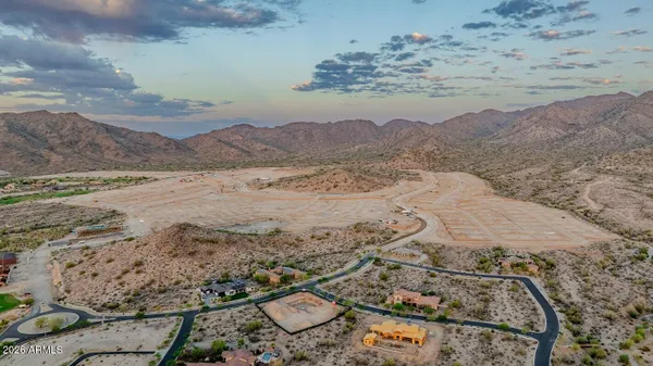 Property Slideshow image 3 of 10 | 21655 w alegre dr, Buckeye, AZ, 85396