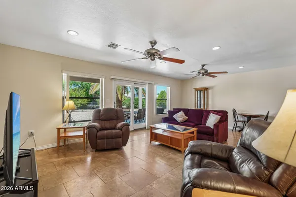 Property Slideshow image 2 of 40 | 9506 w cedar hill cir, Sun City, AZ, 85351