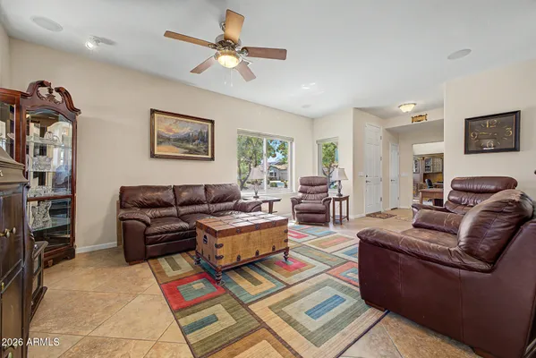 Property Slideshow image 3 of 33 | 1569 e melrose dr, Casa Grande, AZ, 85122