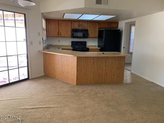 Property Slideshow image 3 of 17 | 12282 s shoshoni dr, Phoenix, AZ, 85044