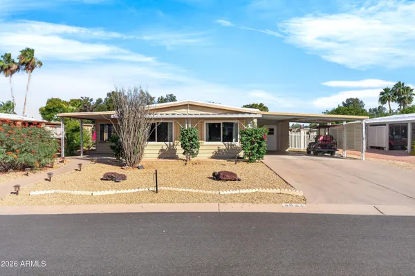 Property Slideshow image 2 of 37 | 8921 e michigan ave, Sun Lakes, AZ, 85248