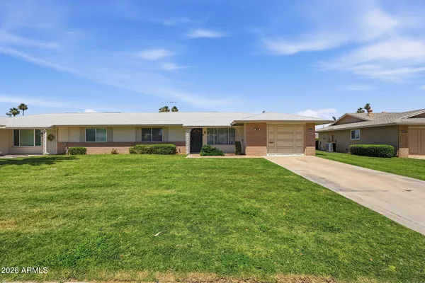 Property Slideshow image 2 of 31 | 15227 n boswell blvd, Sun City, AZ, 85351