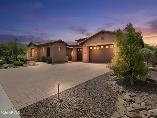Property Slideshow image 3 of 62 | 16637 w catalina dr, Goodyear, AZ, 85395