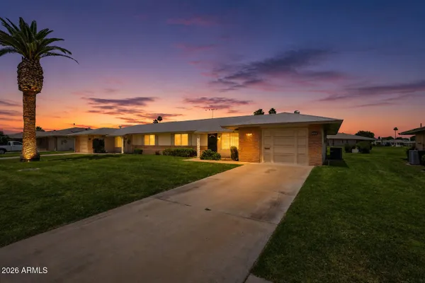 Property Slideshow image 2 of 31 | 15227 n boswell blvd, Sun City, AZ, 85351
