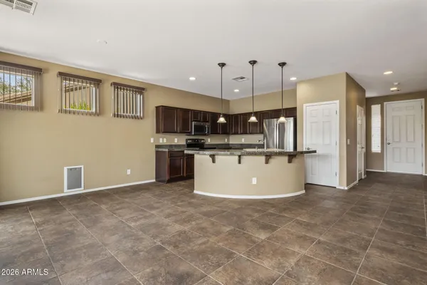 Property Slideshow image 2 of 28 | 4219 e donato dr, Gilbert, AZ, 85298