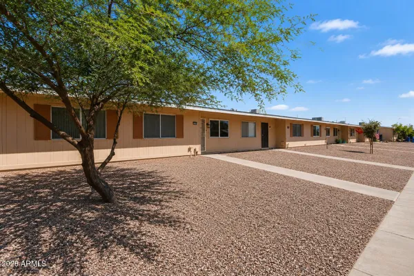 Property Slideshow image 3 of 24 | 13606 n 110th ave 15b, Sun City, AZ, 85351
