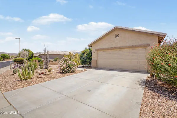 Property Slideshow image 3 of 28 | 237 s 225th ave, Buckeye, AZ, 85326