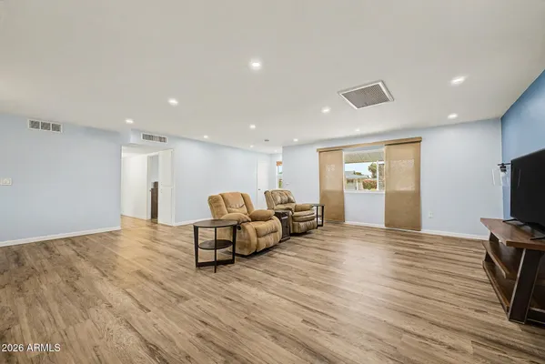 Property Slideshow image 3 of 27 | 11620 n hagen dr, Sun City, AZ, 85351