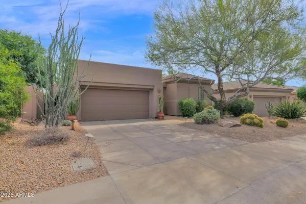 Property Slideshow image 2 of 48 | 6781 e whispering mesquite trl, Scottsdale, AZ, 85266