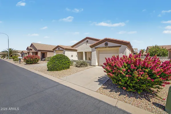 Property Slideshow image 3 of 38 | 2101 s meridian rd 274, Apache Junction, AZ, 85120