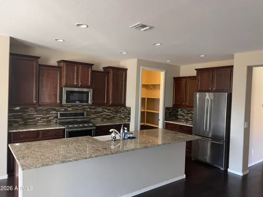 Property Slideshow image 3 of 37 | 18963 n 261st ave, Buckeye, AZ, 85396