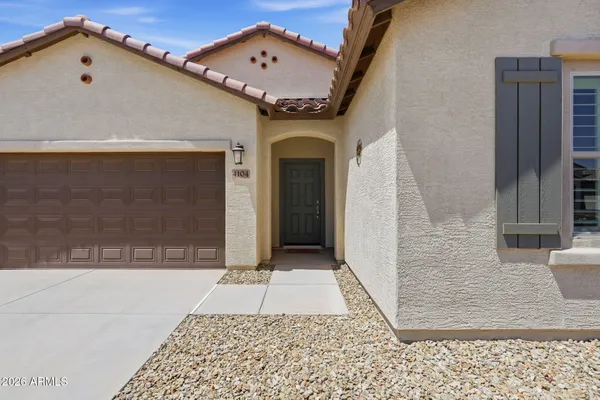 Property Slideshow image 2 of 58 | 4104 w spotted pony way, Eloy, AZ, 85131