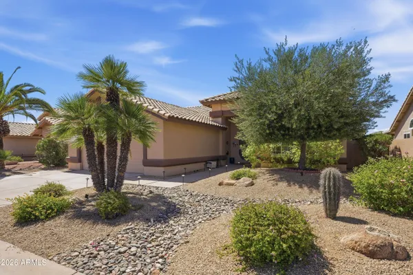 Property Slideshow image 2 of 21 | 14215 w mountain laurel trl, Surprise, AZ, 85374