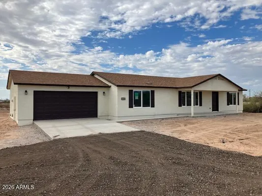 Property Slideshow image 2 of 29 | 19445 w teakwood dr, Buckeye, AZ, 85326