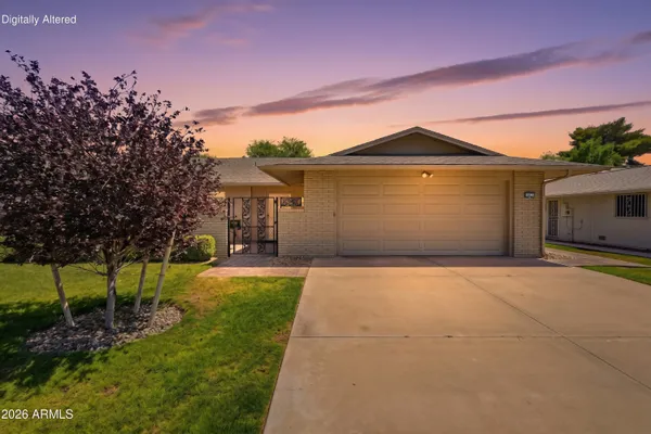 Property Slideshow image 2 of 24 | 18835 n mayan dr, Sun City, AZ, 85373