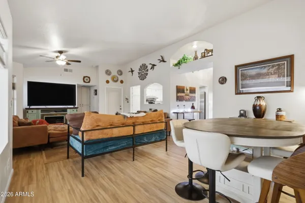 Property Slideshow image 3 of 39 | 8221 e meseto ave, Mesa, AZ, 85209