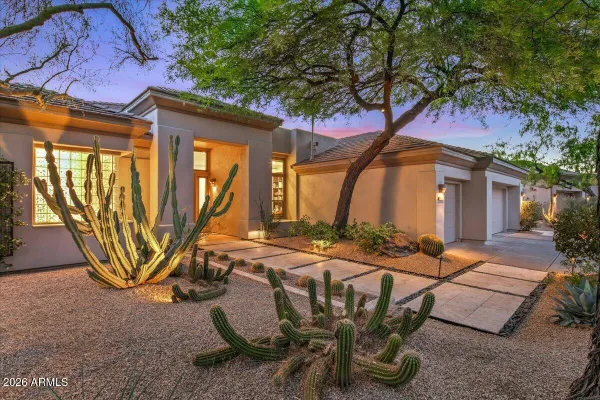 Property Slideshow image 3 of 43 | 33644 n 64th pl, Scottsdale, AZ, 85266
