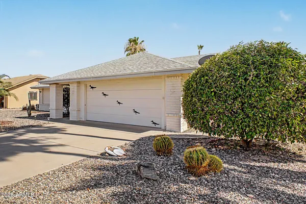 Property Slideshow image 2 of 37 | 14623 w yosemite dr, Sun City West, AZ, 85375