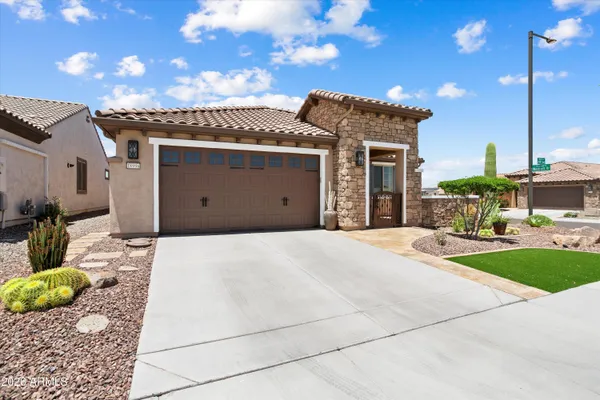 Property Slideshow image 2 of 44 | 18996 n 259th ave, Buckeye, AZ, 85396